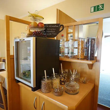 Hotel Sauer Garni-2